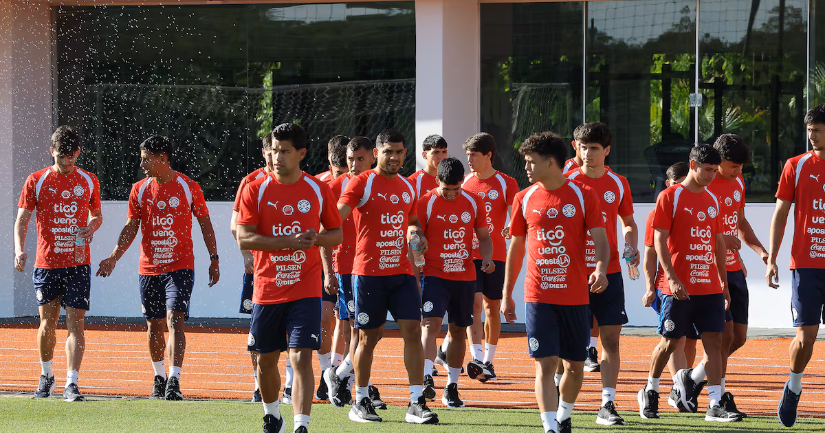 El Laberinto de la Premura: La Crítica de Alfaro a la Cultura del Despido en el Fútbol Moderno