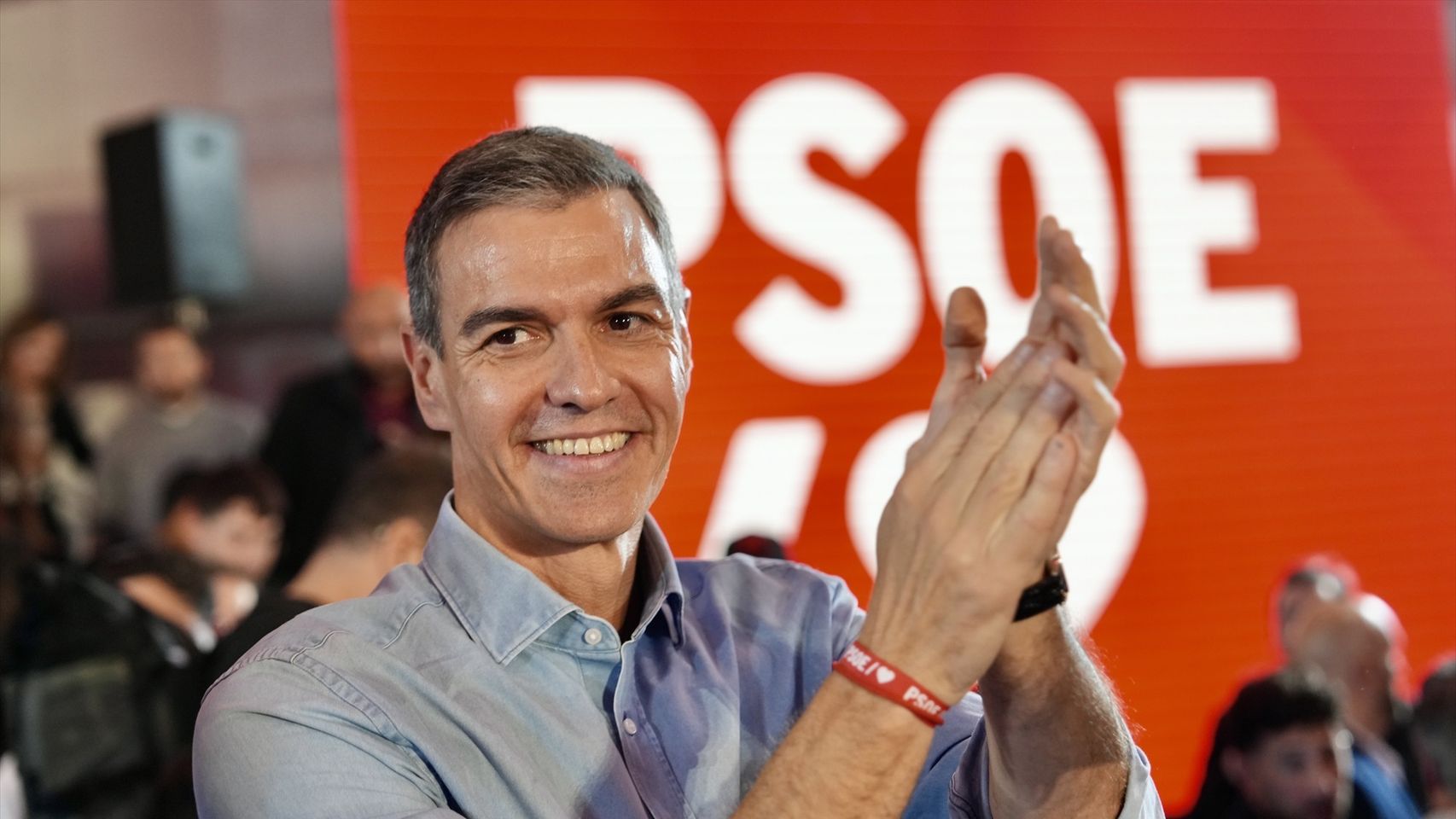 España en la Antesala Electoral: Estrategias, Controversias y el Pulso Político del 22 de Octubre