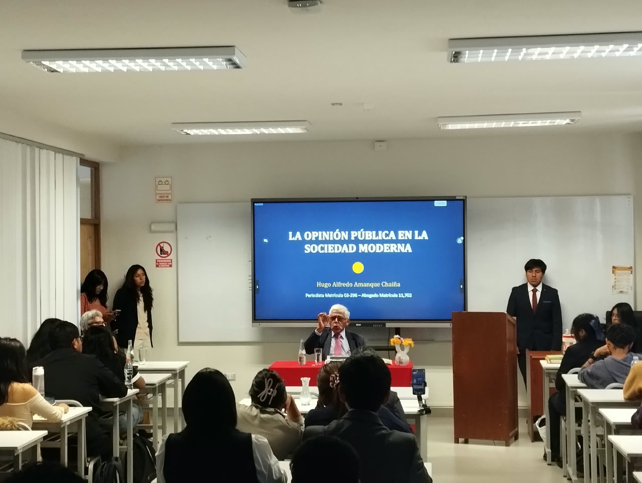 La Opinión Pública, Piedra Angular del Control Social en la Democracia Peruana