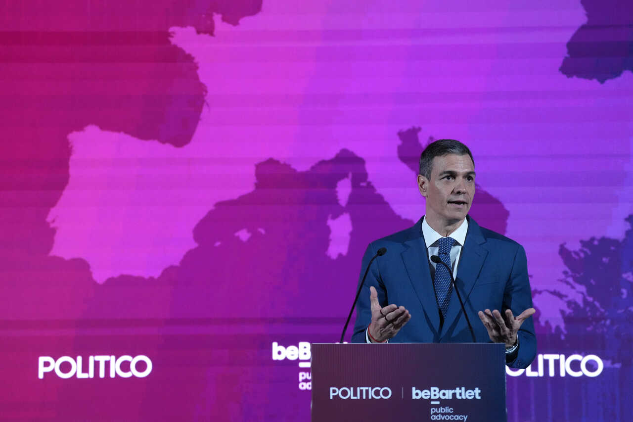 Político Refuerza su Presencia en España con Fichajes Estratégicos de ElConfidencial.com